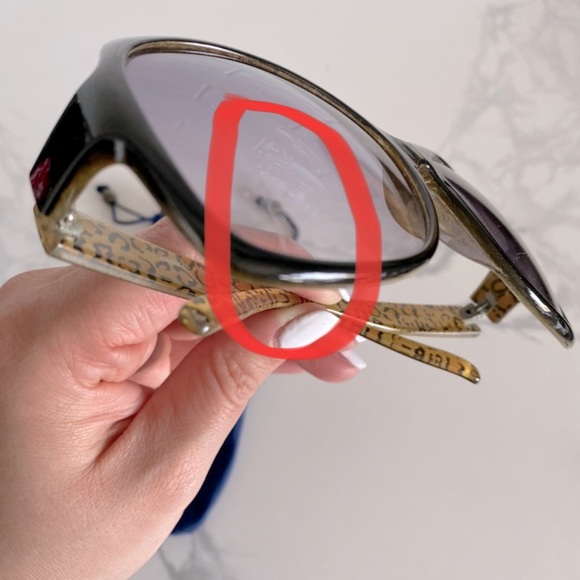 American Eagle Sunglasses - Picture 5 of 5